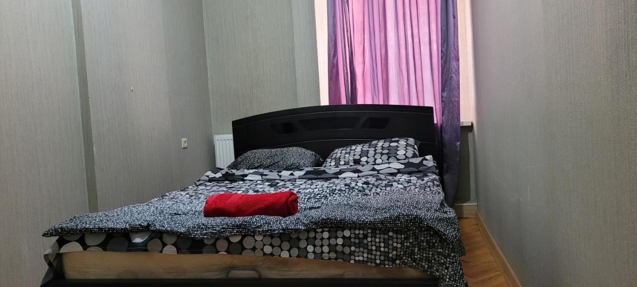 Kiev Hostel Tbilisi Exterior photo